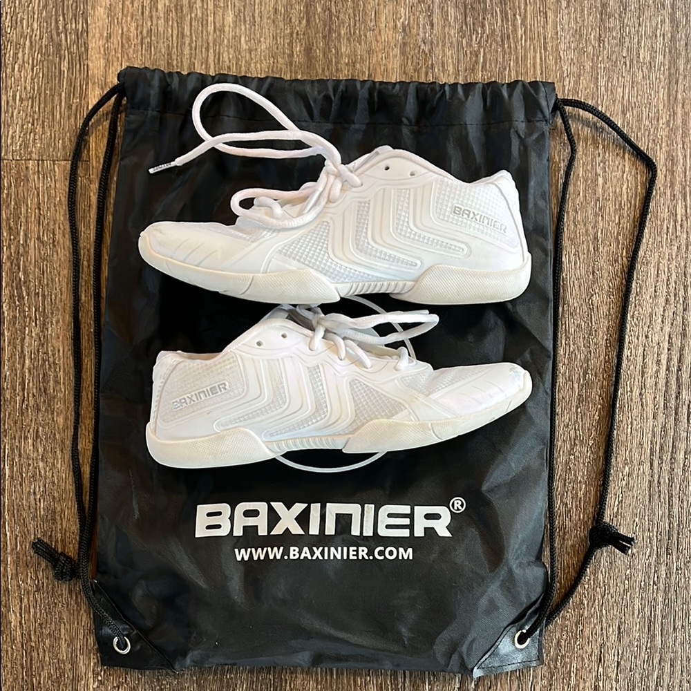 Baxinier White Cheer Shoes